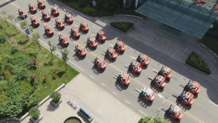 徐工“叉醬”首次出口30臺，展現(xiàn)裝卸搬運新勢力